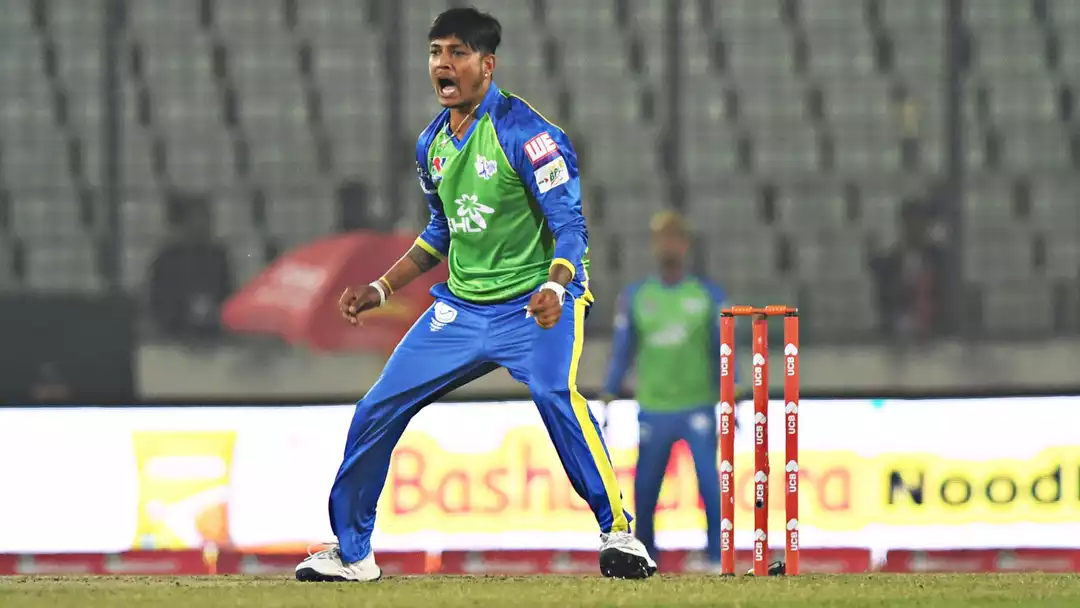 বিপিএলে খেলতে আসছেন সন্দীপ লামিচানে