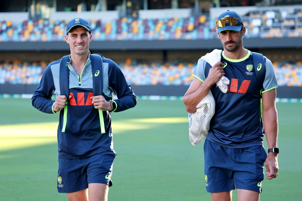 Inglis to get nod for second Ashes Test as Cummins comeback rumours grow