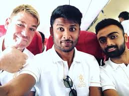 শেন ওয়ার্নের সঙ্গে কৃষ্ণাপ্পা গৌতম ও জয়দেব উনাদকাট