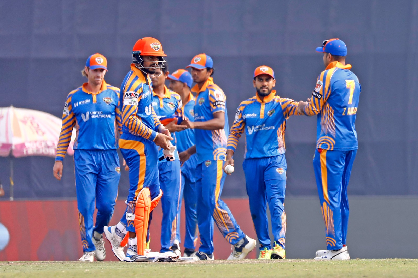 Khulna players celebrate a wicket, Cricfrenzy