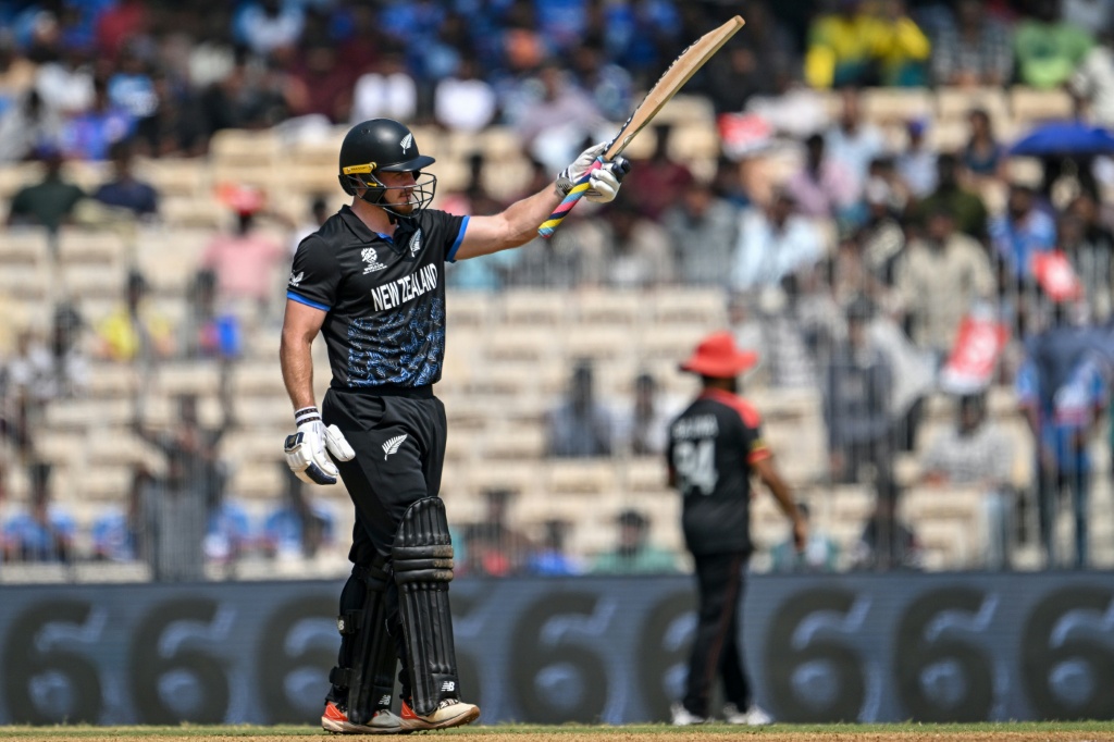 New Zealand cruise into Super Eights at T20 World Cup