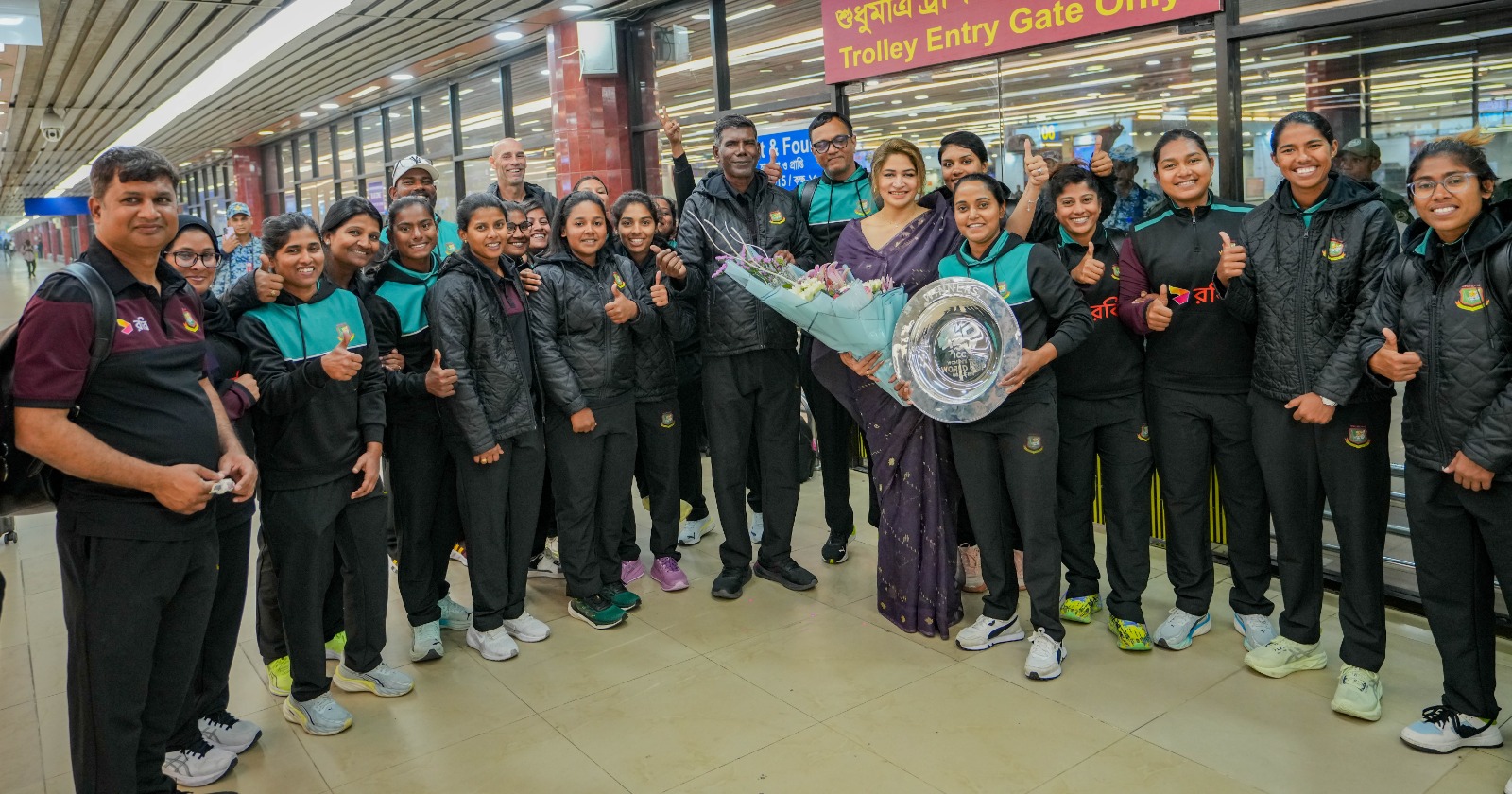 বাস্তবতা মেনে নেয়া ছাড়া উপায় নেই, ভবিষ্যৎ নিয়ে ভাবতে হবে: জ্যোতি