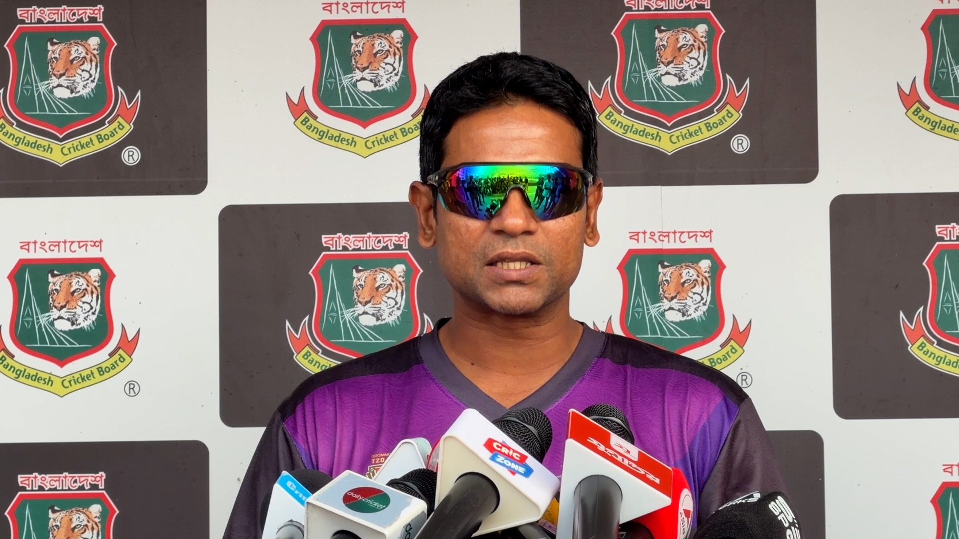 হান্নান সরকার, ক্রিকফ্রেঞ্জি