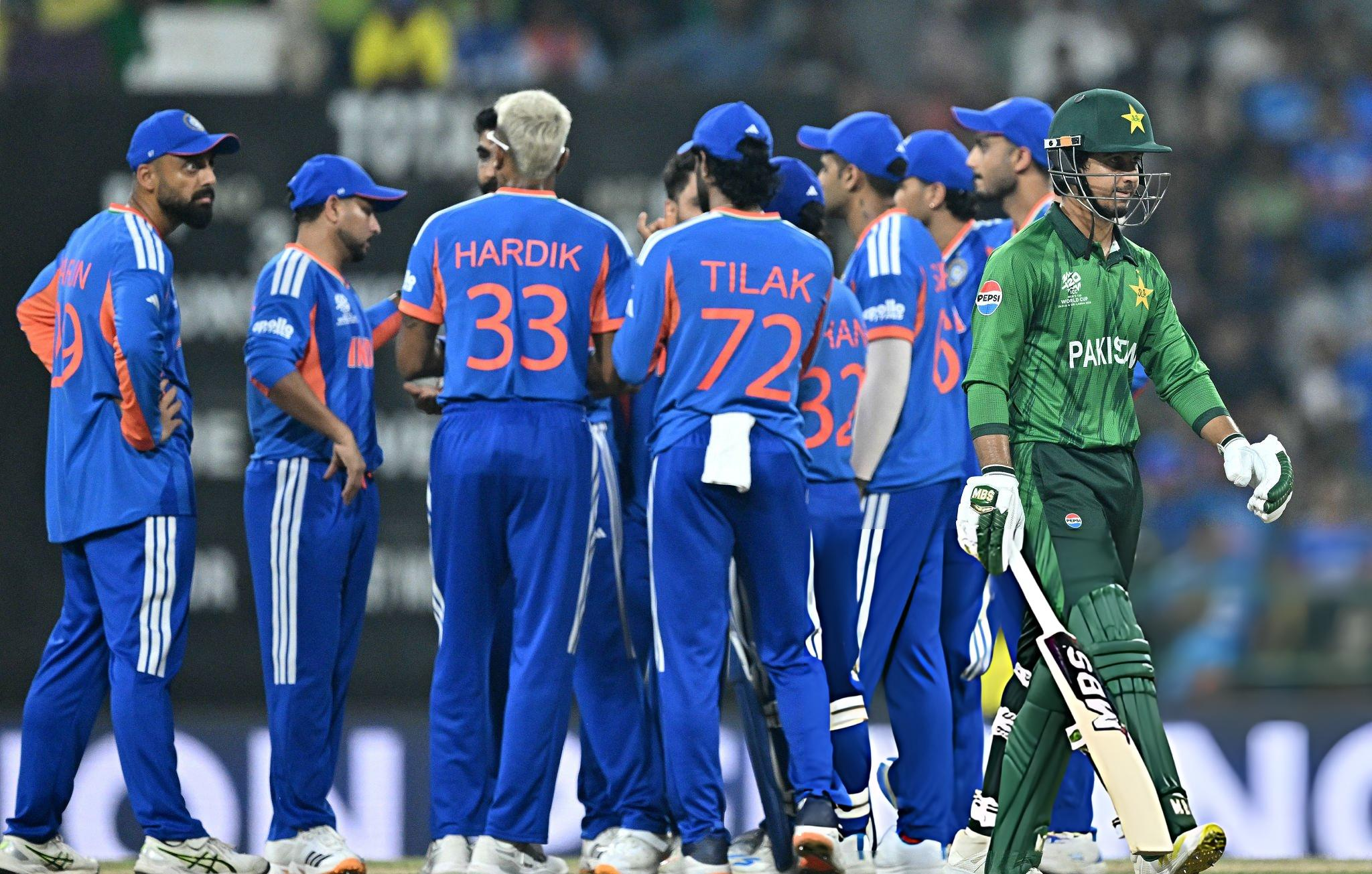 ১১৪ রানে অল আউট পাকিস্তান, সুপার এইটে ভারত