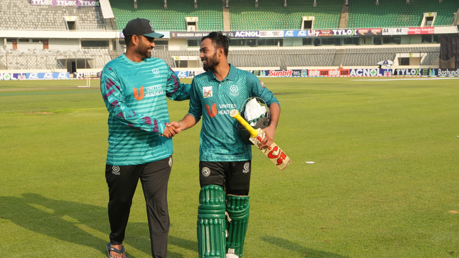 Mohammadan's Tamim Iqbal and Towhid Hridoy after the match, Cricfrenzy