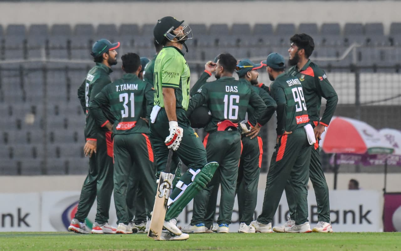 বাংলাদেশ আমাদের ভালোবাসি বলে হারিয়ে দিল: শেহজাদ