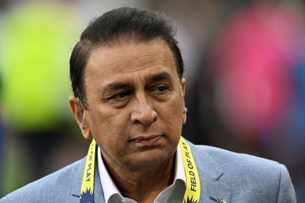 Gavaskar condemns Indian-owned franchise for signing Pakistan bowler