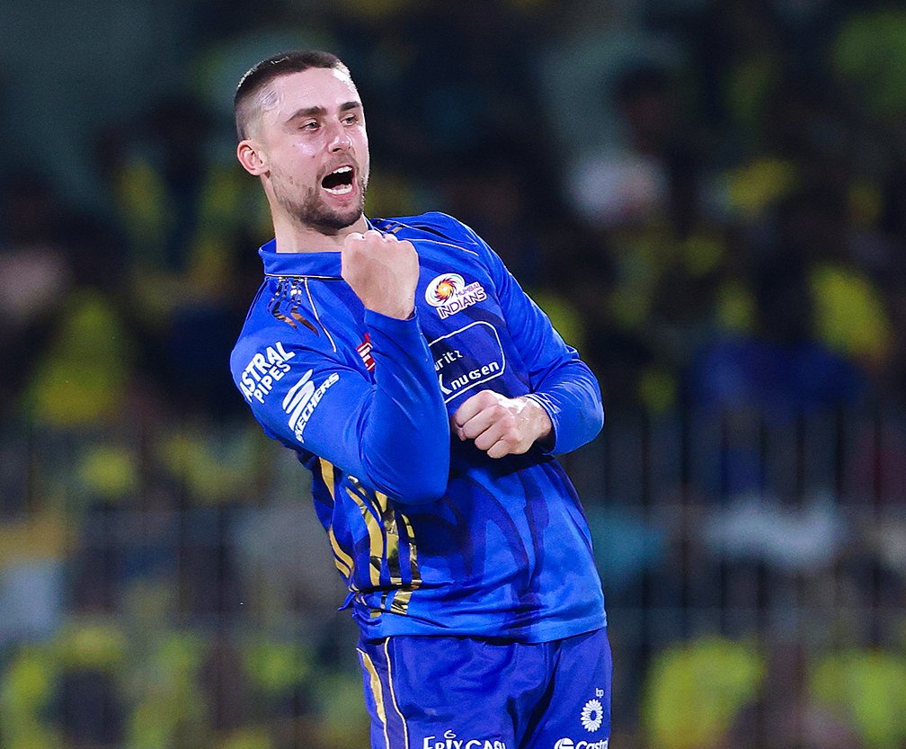 ‘দুই রাসেল’ তকমা পেলেন জ্যাকস ও রাদারফোর্ড