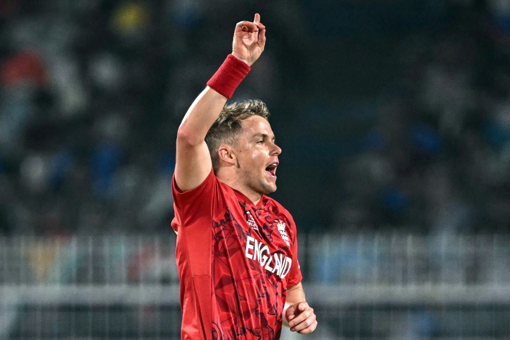 England 'not fearing anything' against India, says Curran