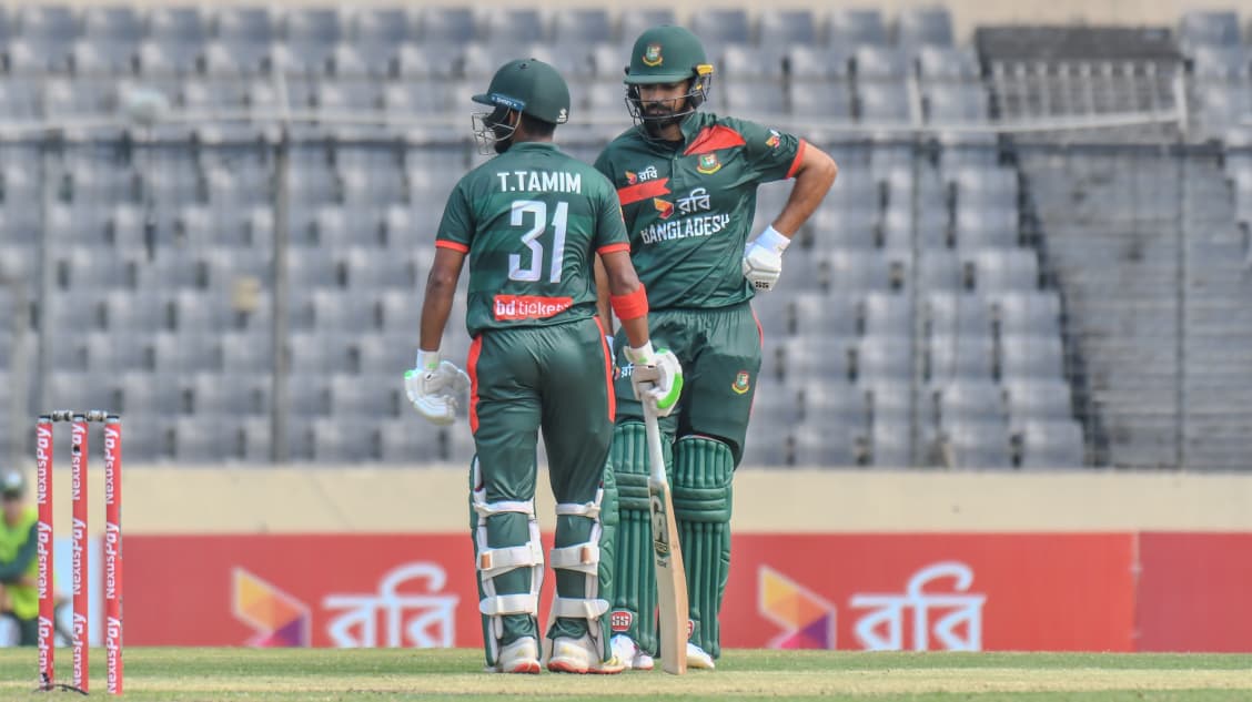 Unchanged Bangladesh asked to bat in ODI series decider