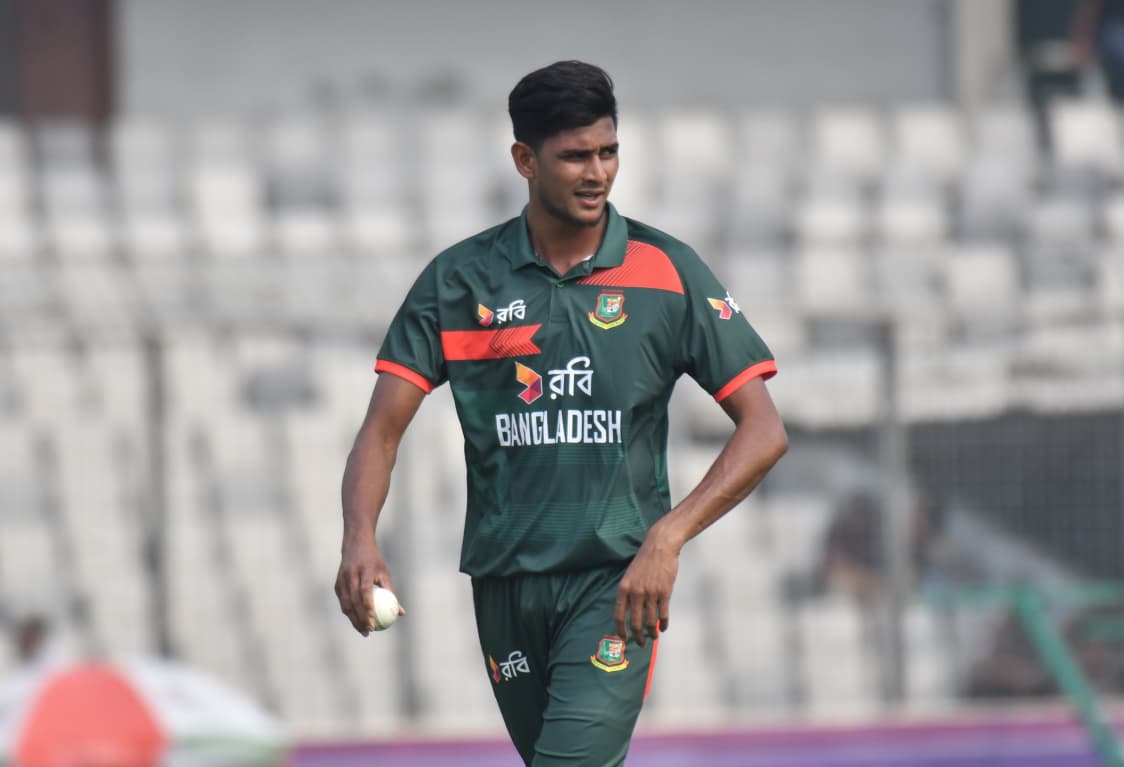 নাহিদের সামনে রিজওয়ানদের টেকনিক এলোমেলো হয়ে যাচ্ছিল: রমিজ