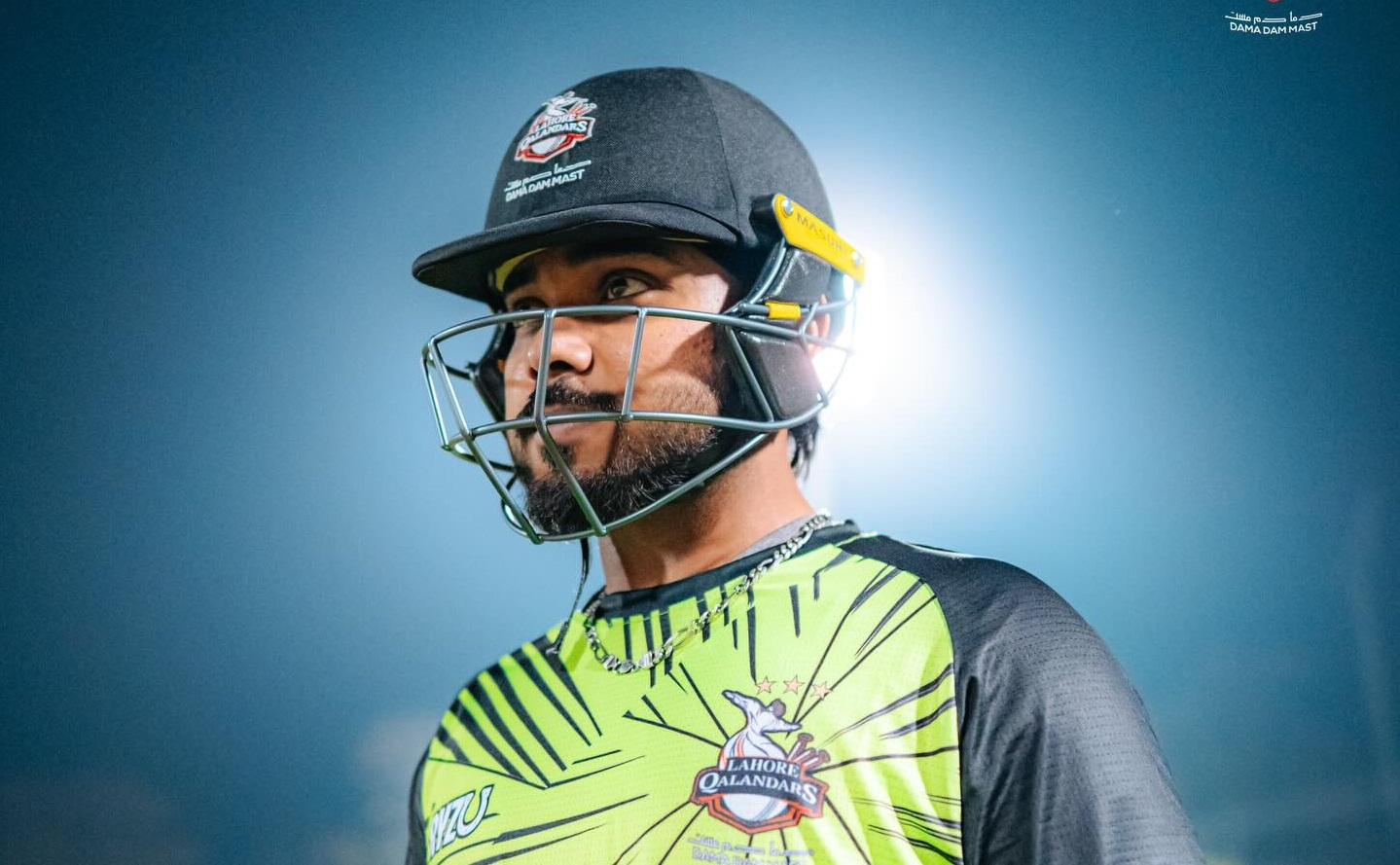 অভিষেকে ব্যর্থ ইমন, লাহোরের ‘দুইশ’