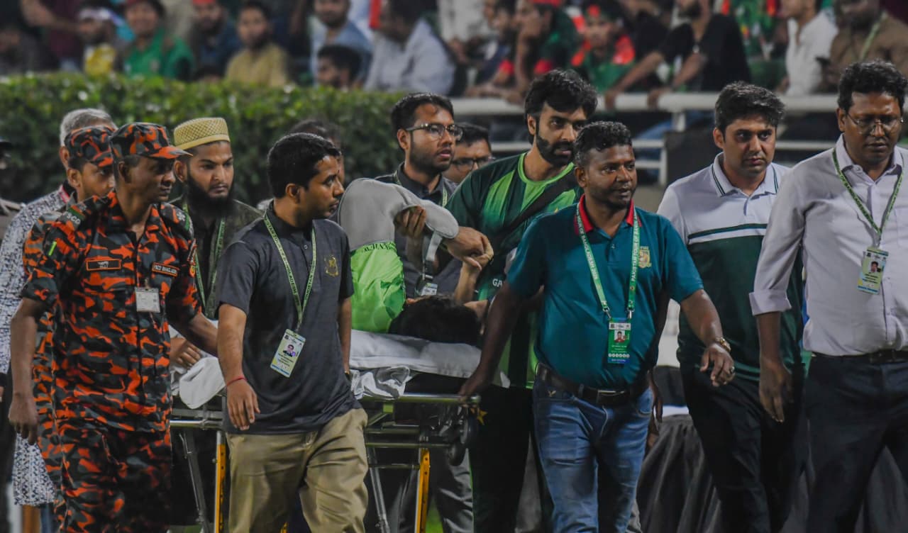 হাসপাতালে হোসাইন তালাত