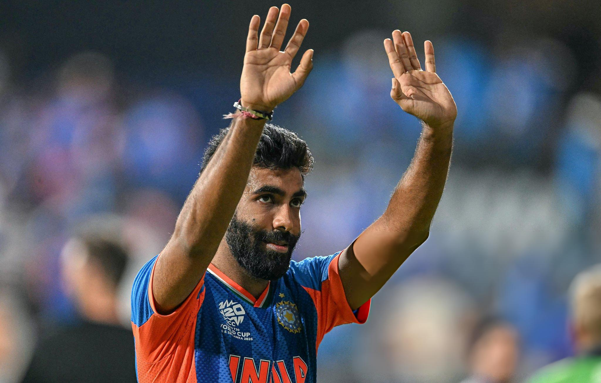 ফাইনালে ‘মানুষ’ বুমরাহর ভুলের অপেক্ষায় ফিলিপ্স