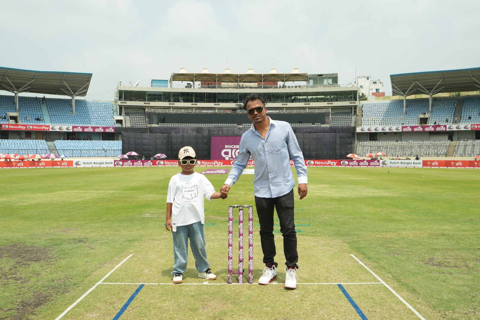 ছেলের সঙ্গে রুবেল হোসেন, বিসিবি