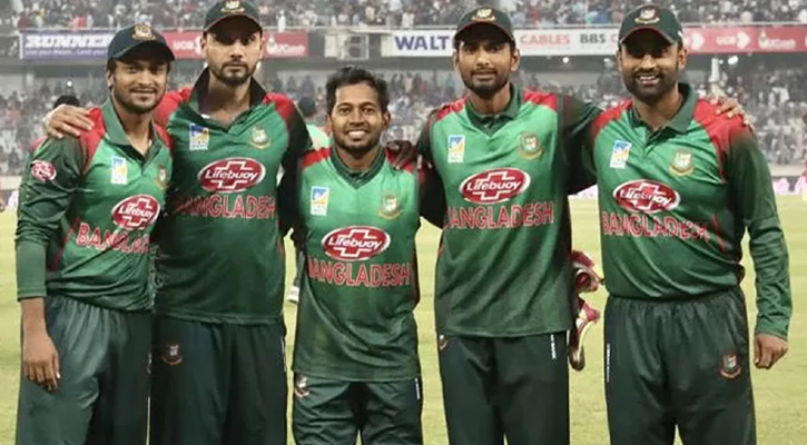 Tom Latham, Cricfrenzy