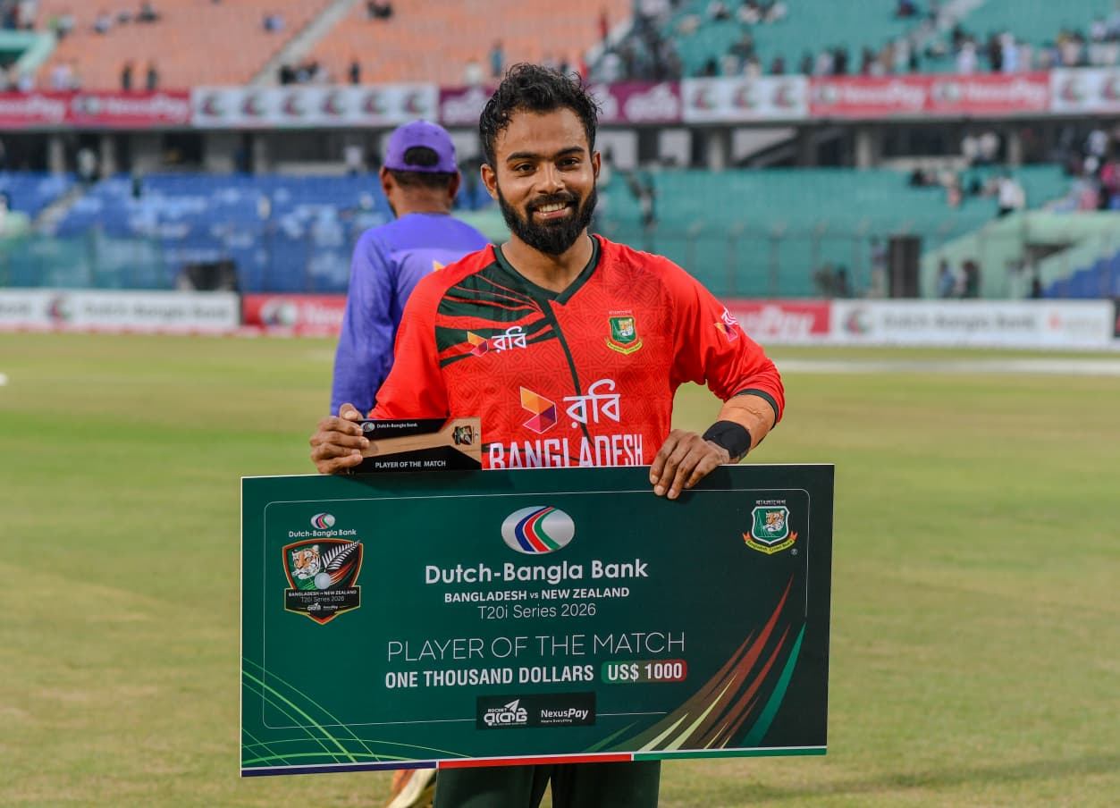 ‘অ্যাটাক ইজ দা বেস্ট ডিফেন্স’ মন্ত্রে সফল হৃদয়