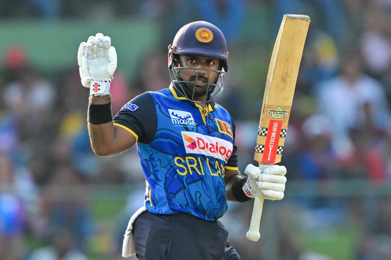 লাহোরে ইমনের বদলি আসালাঙ্কা