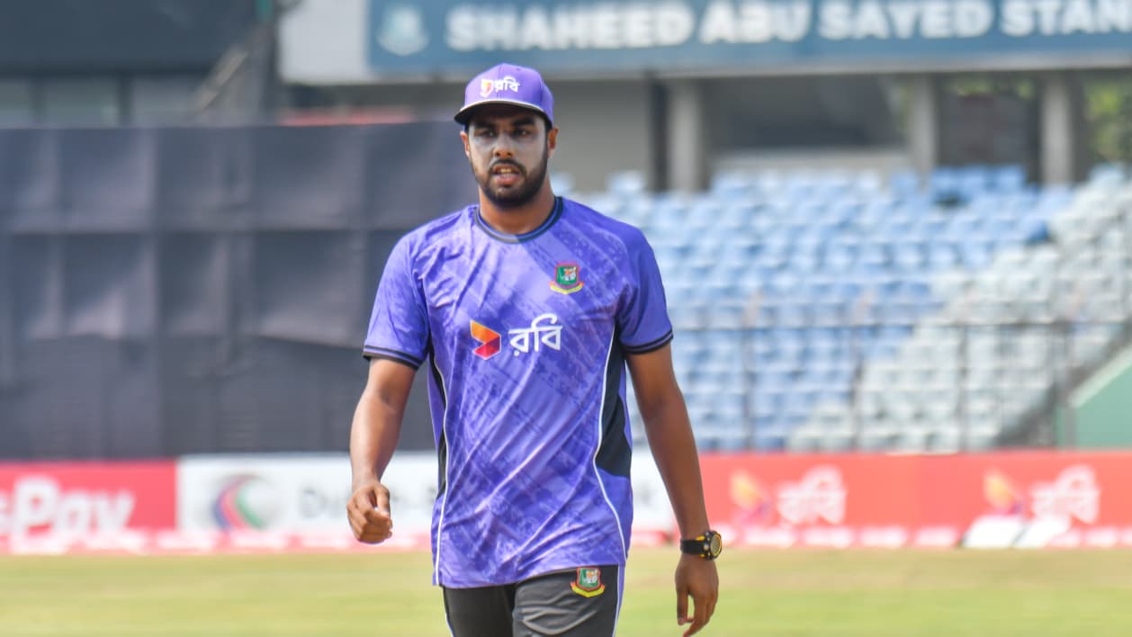 Litton rates Saqlain as an all-rounder