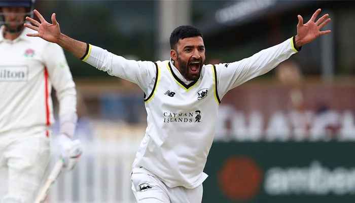 কাউন্টিতে খেলার সময় জাফর গোহর, ইসিবি
