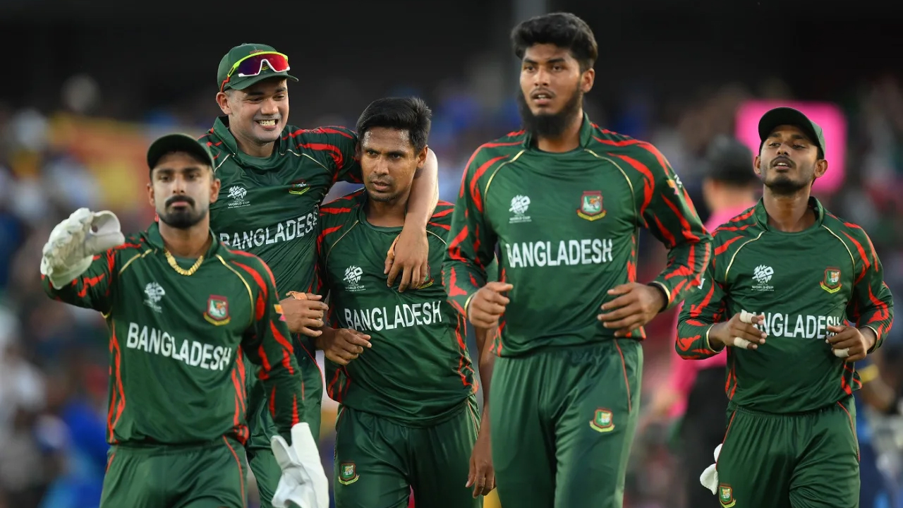 বাংলাদেশ দলের একাংশ