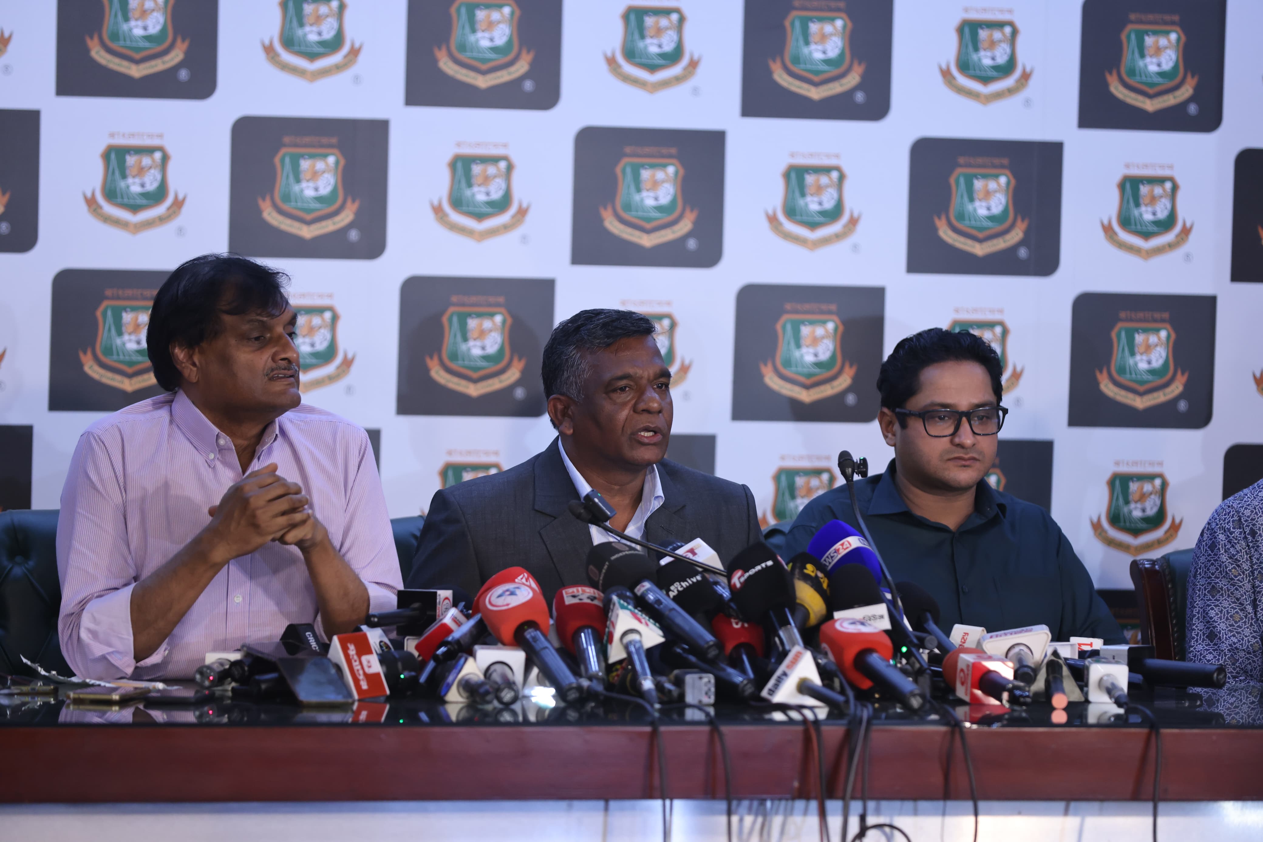 Aminul Islam Bulbul [M] during press meet, Cricfrenzy