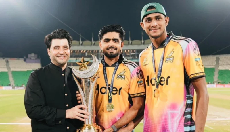 Babar Azam and Nahid Rana with Zalmi owner  Javed Afridi