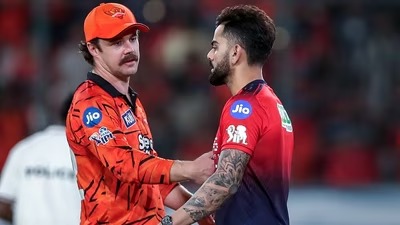 মাঠে তর্কে জড়ানোর পর, হাত মেলালেন না হেড-কোহলি