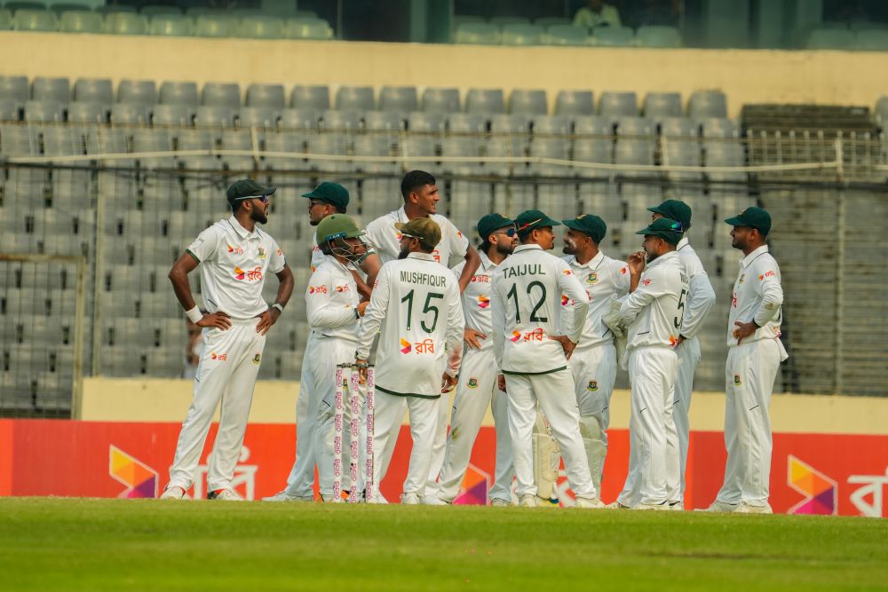 ‘এলোমেলো’ বোলিংয়ের পরও পেসারদের ওপর আস্থা সালাহউদ্দিনের