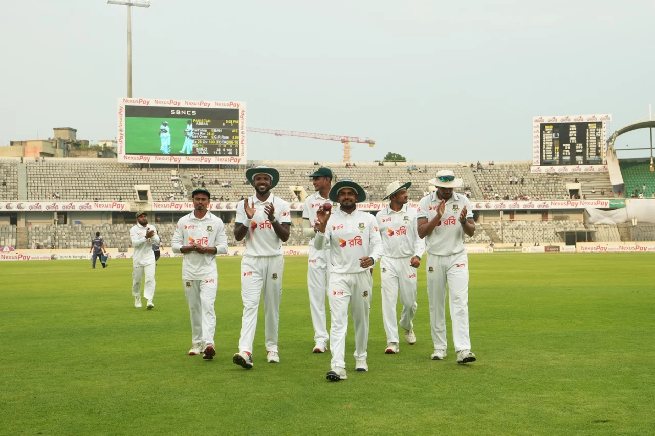 Bangladesh-Pakistan Test evenly poised after Mehidy takes 5 wickets