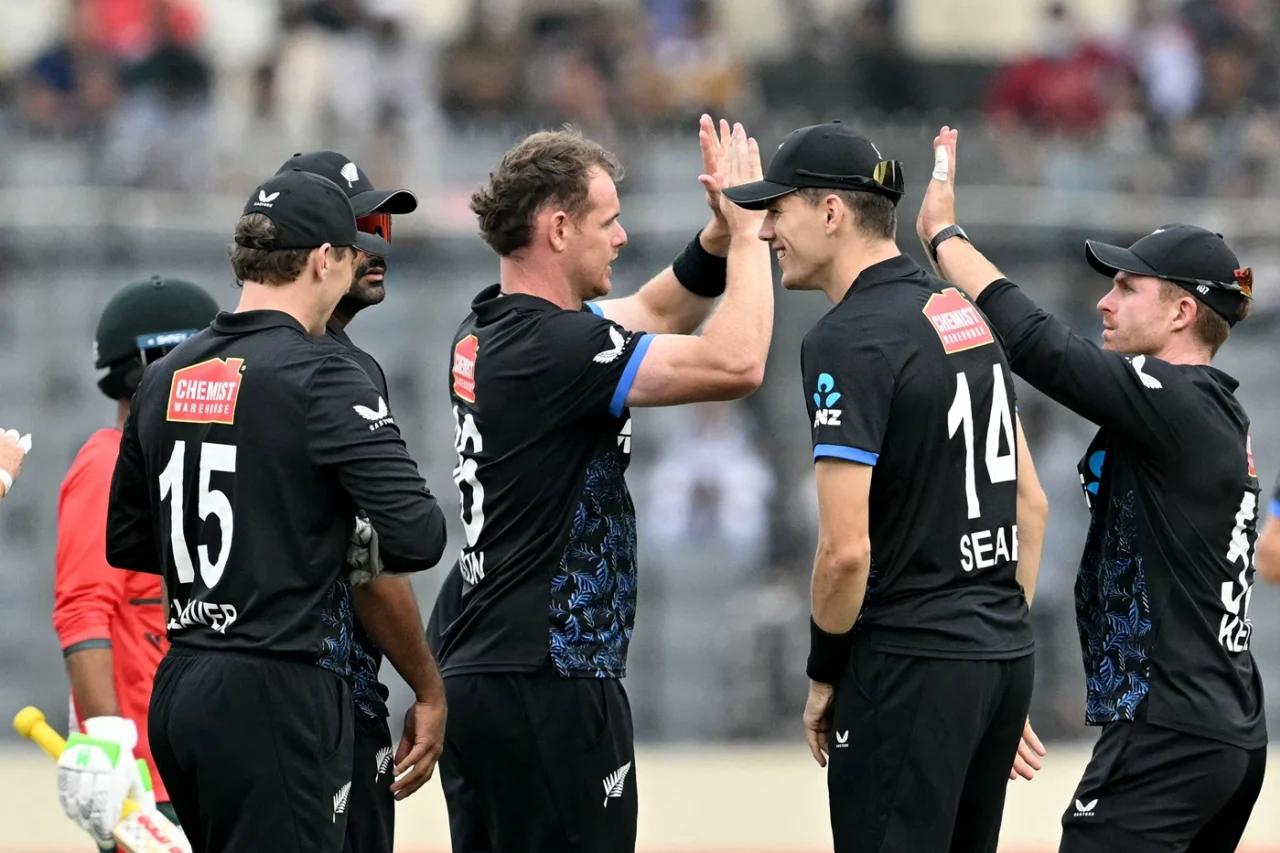 New Zealand clinch rain-affected 3rd T20I to draw series 1–1
