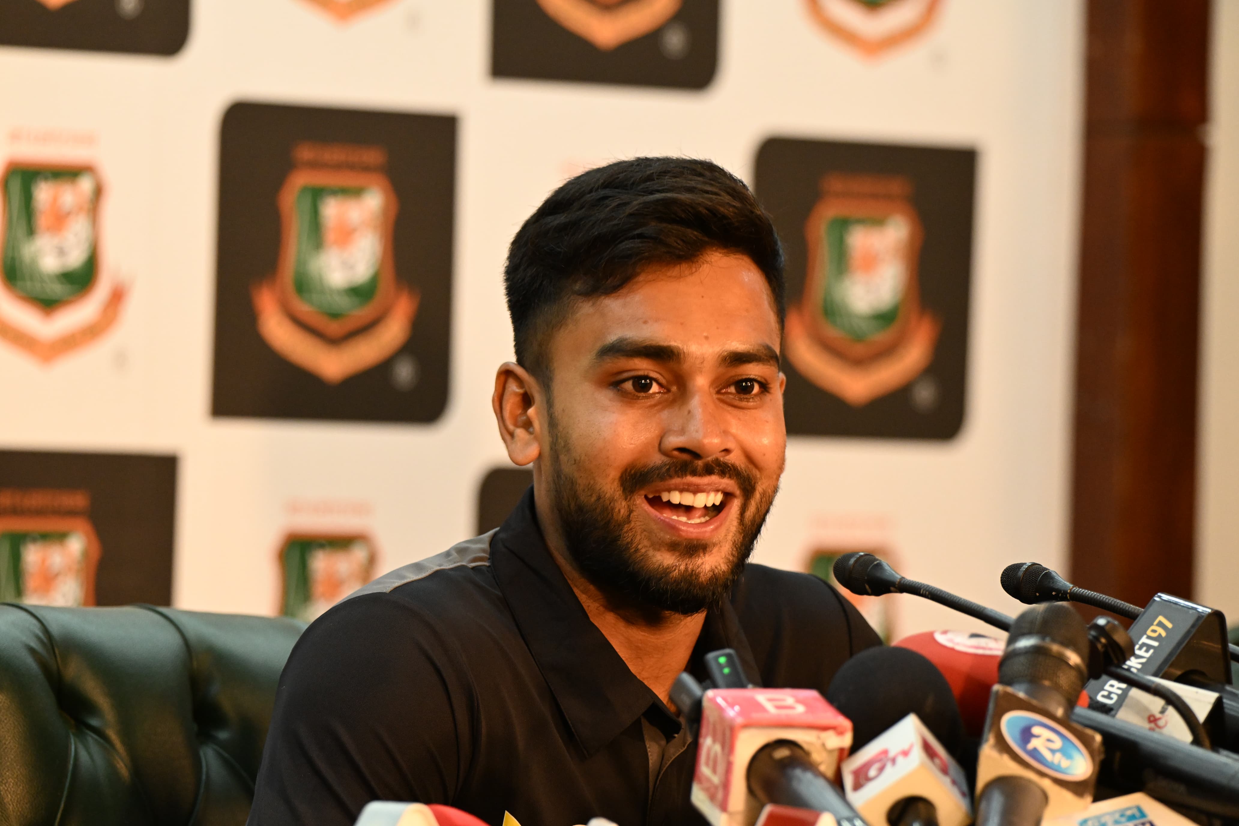 Mehidy Hasan Miraz, Cricfrenzy