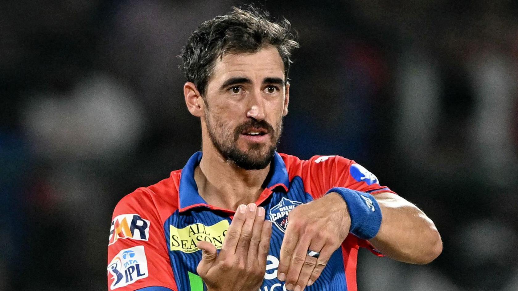 দিল্লির জার্সিতে মিচেল স্টার্ক