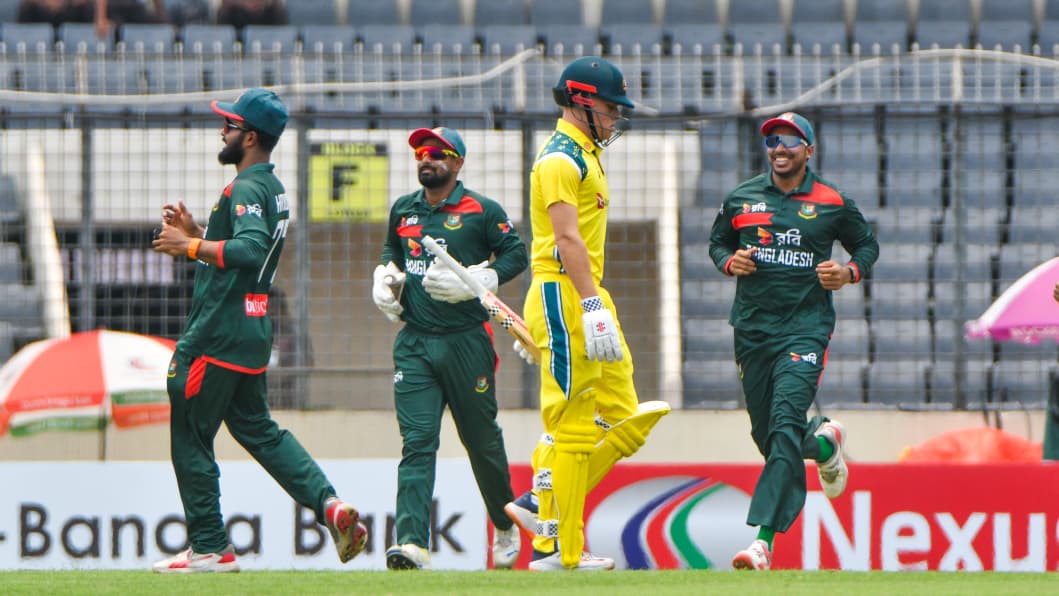 Mustafizur Rahman removes Cooper Connolly, Cricfrenzy