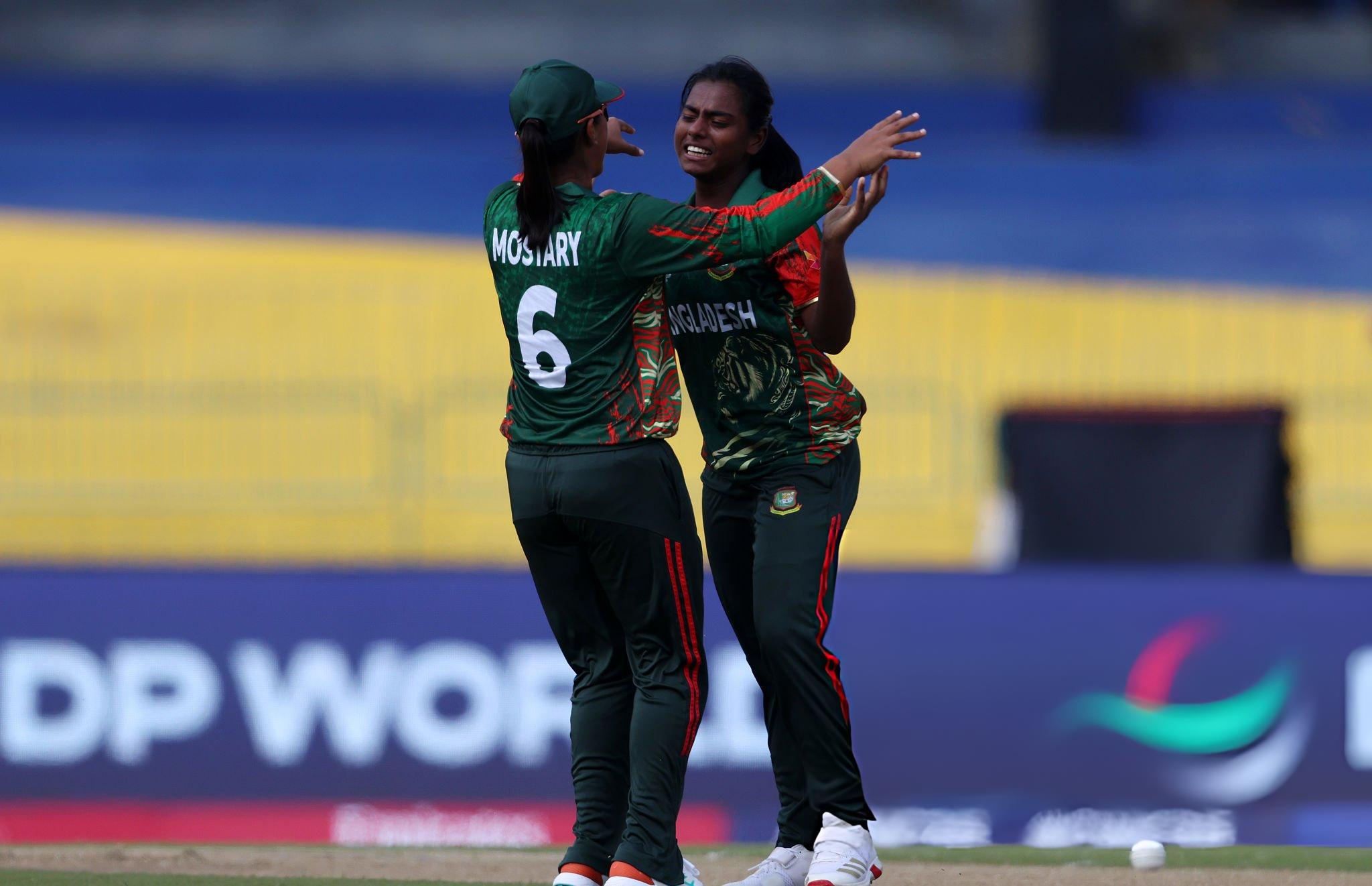 আইসিসি র‍্যাঙ্কিংয়ে মারুফা-সোবহানাদের উন্নতি
