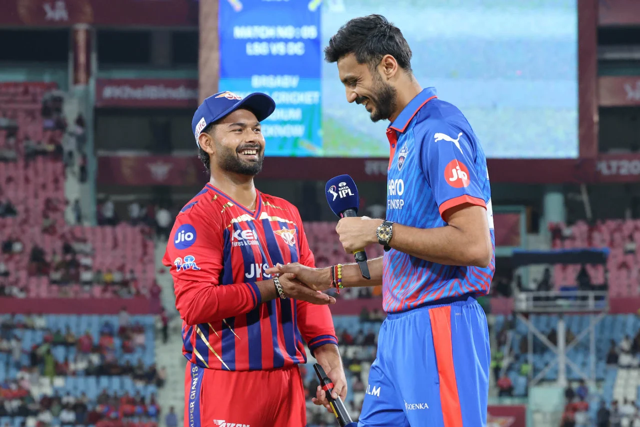 ১৫ কোটিতে লক্ষ্ণৌ ছেড়ে দিল্লিতে ফিরছেন পান্ত