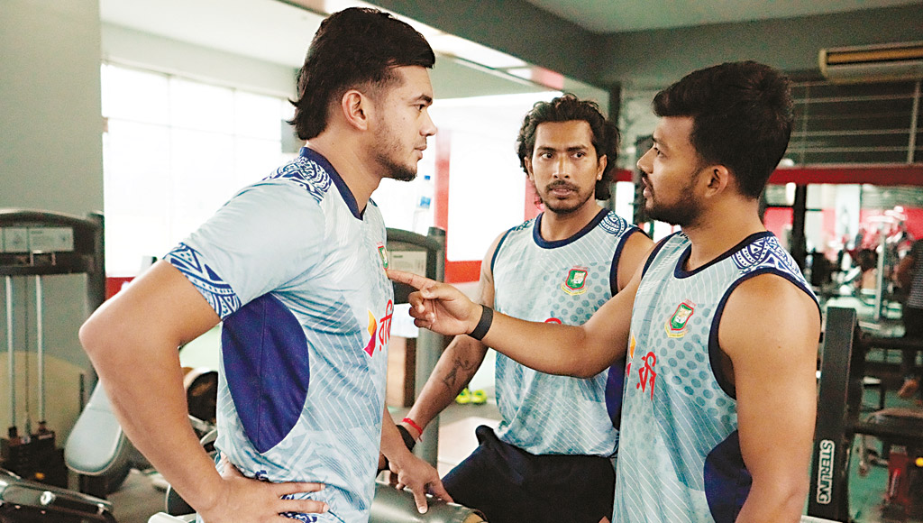 Taskin Ahmed with teammates, File photo