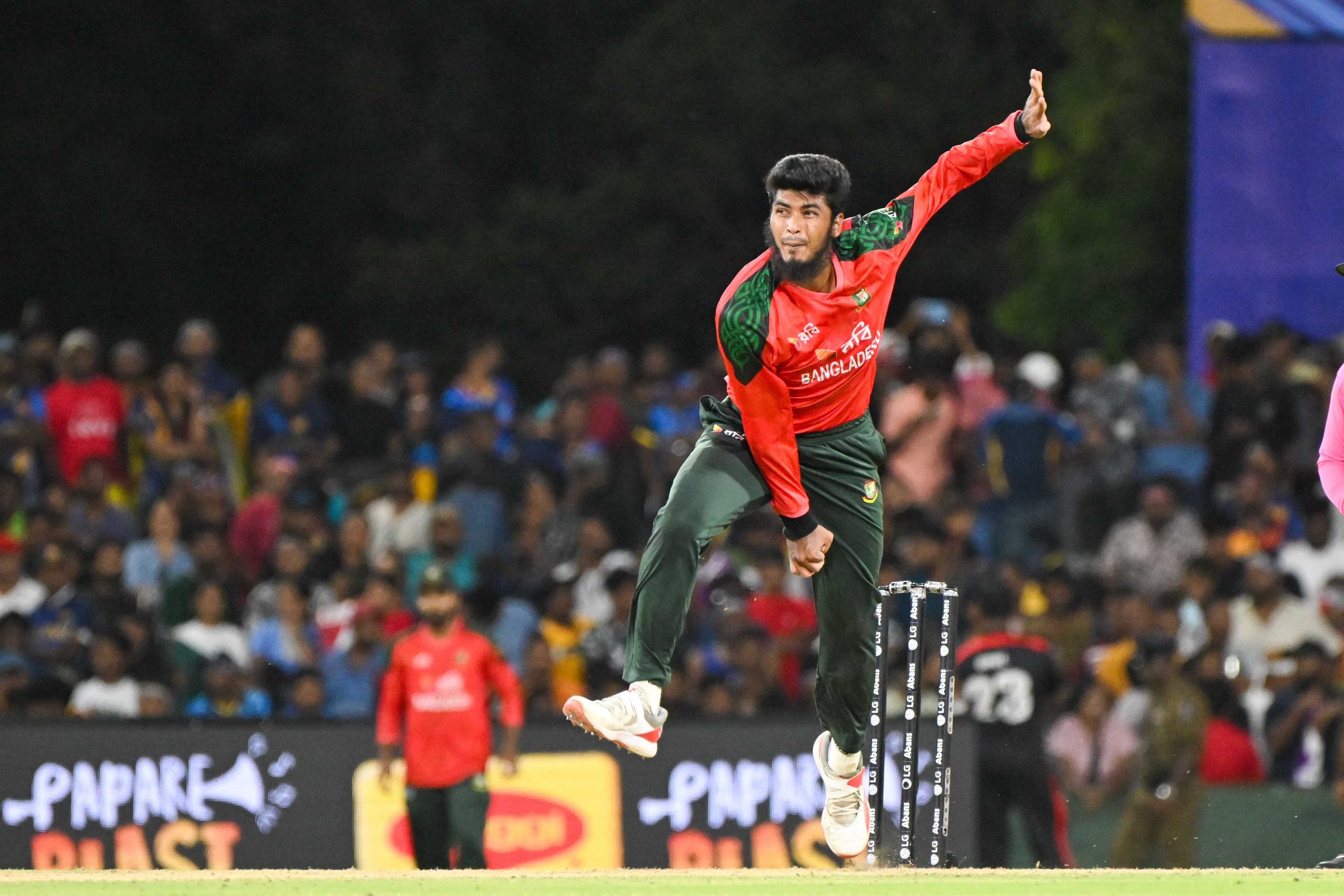 Rishad Hossain in action, Cricfrenzy