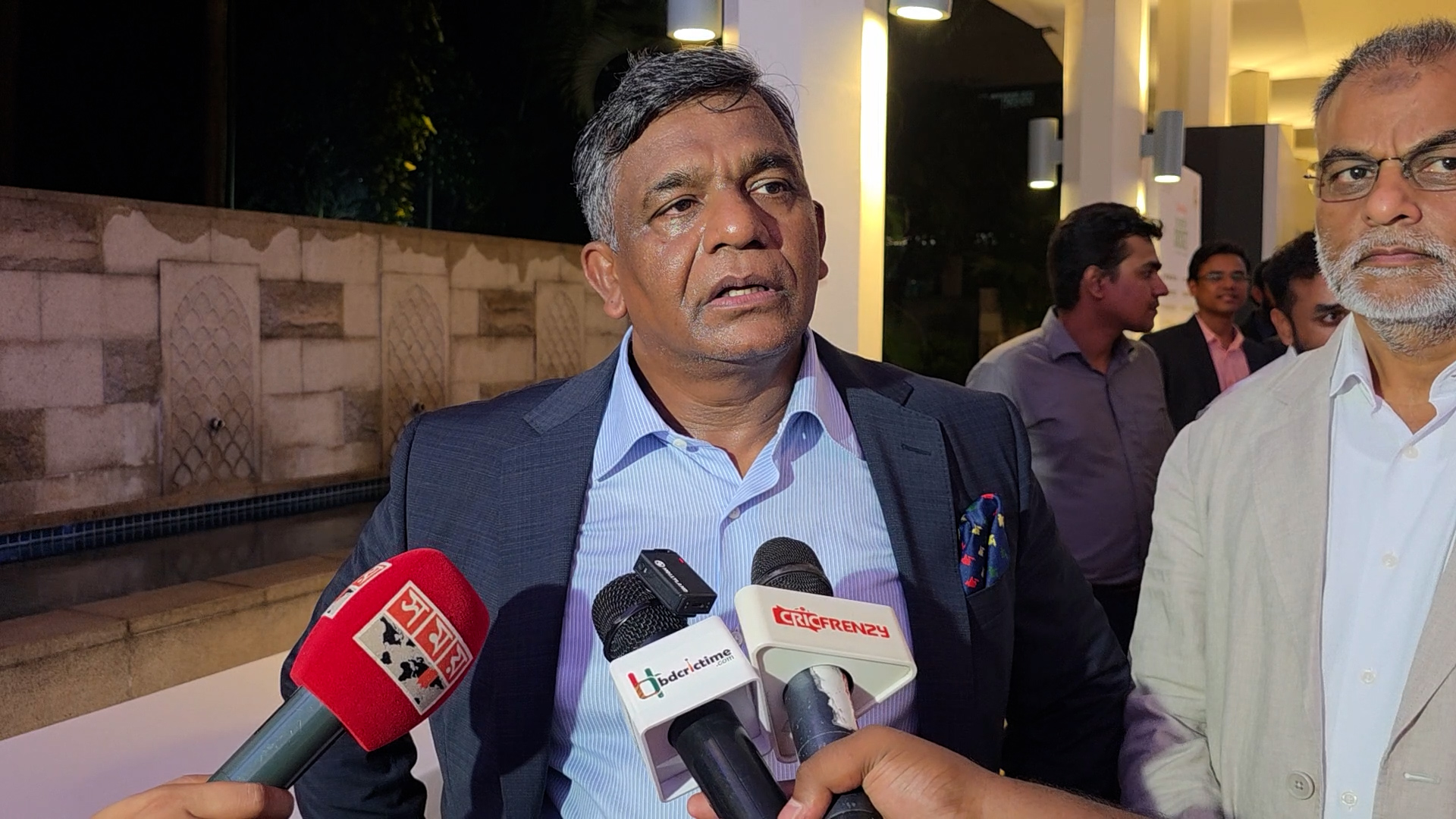বিসিসিআইয়ের কর্মকর্তারা এক সঙ্গে