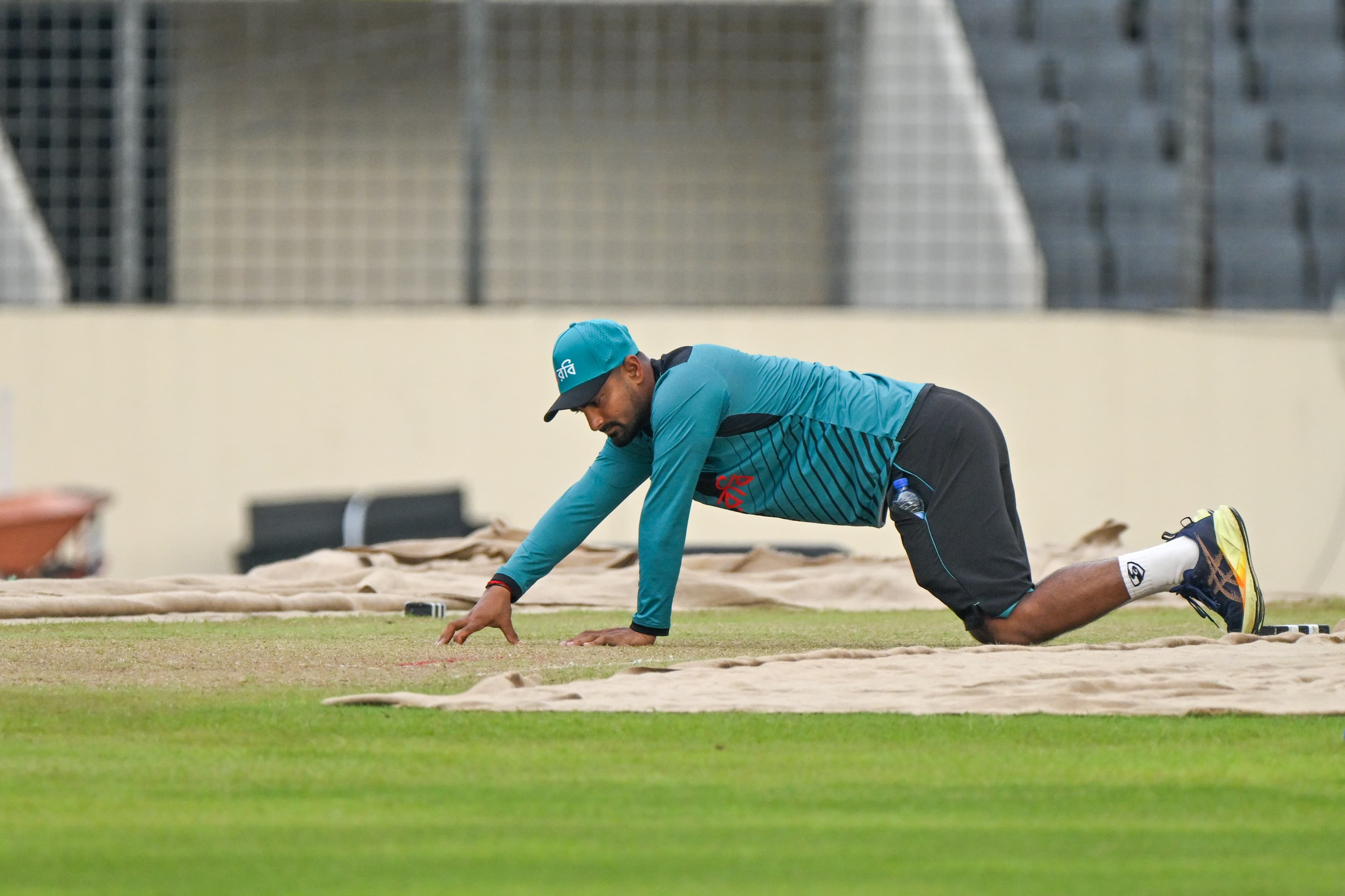 Litton Das inspects Mirpur's pitch ahead of Pakistan series, Cricfrenzy