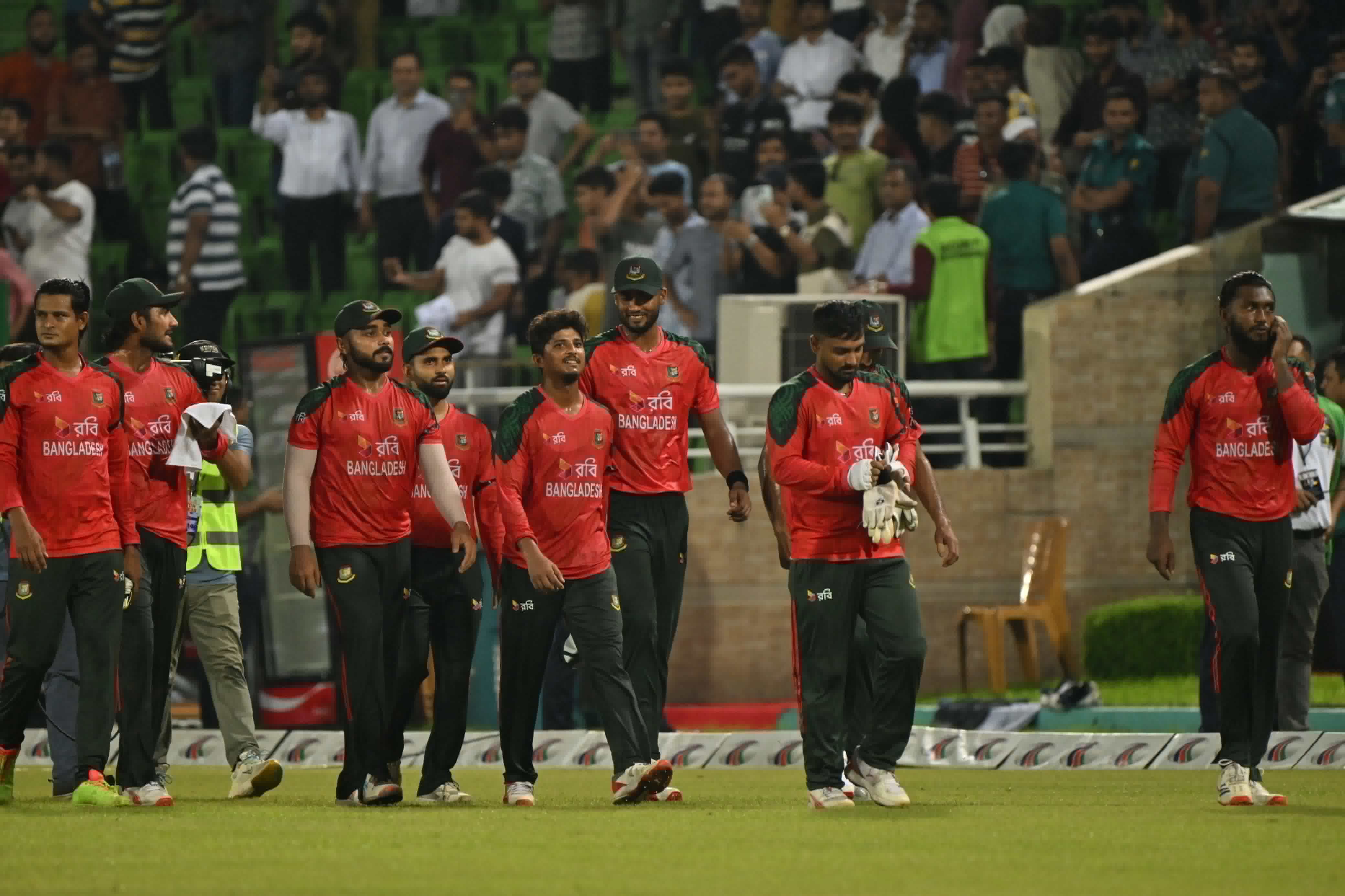 বাংলাদেশ দল, ক্রিকফ্রেঞ্জি