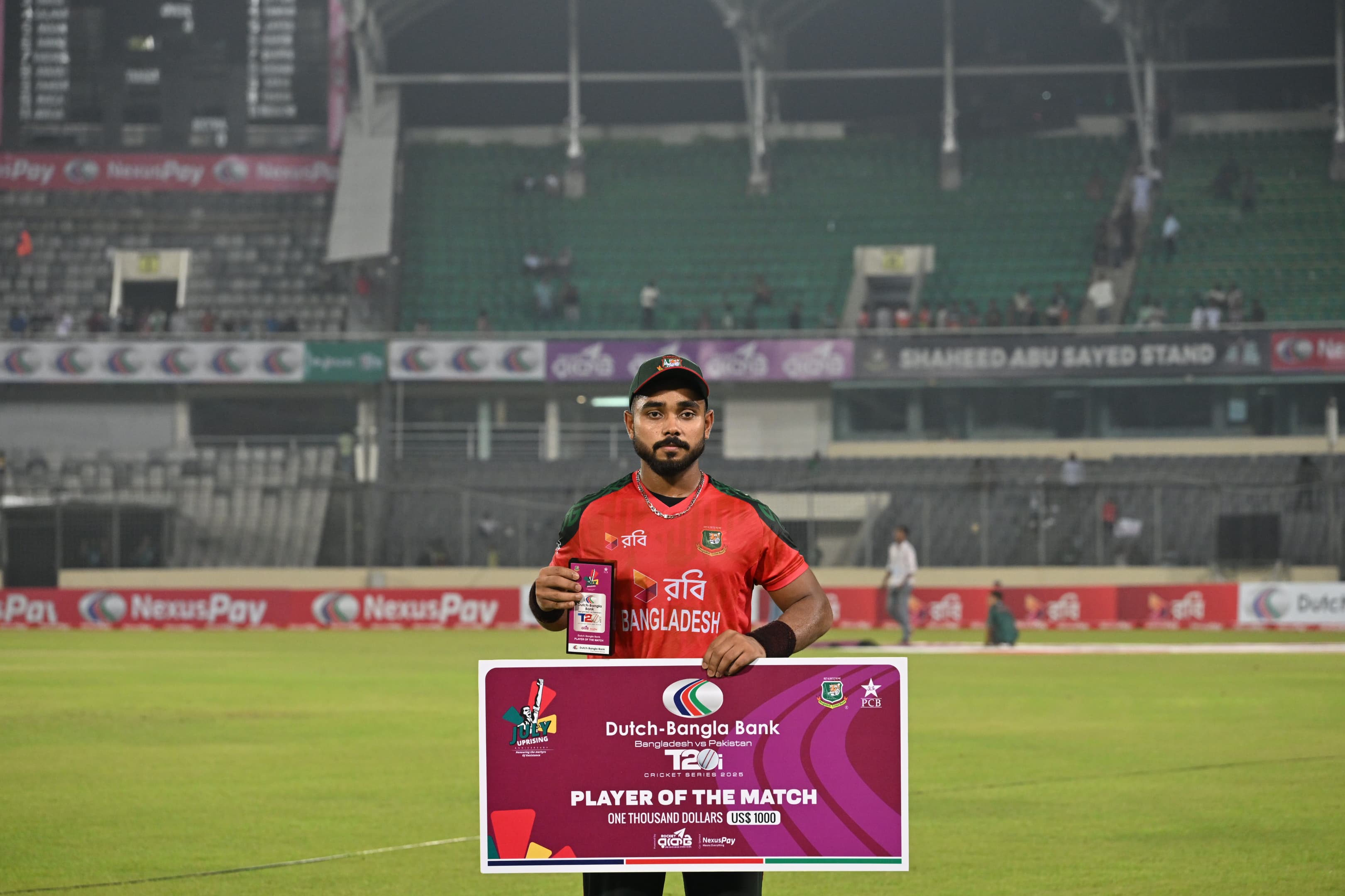অপরাজিত ৫৬ রানের ইনিংস খেলে ম্যাচসেরা হয়েছেন পারভেজ হোসেন ইমন, ক্রিকফ্রেঞ্জি