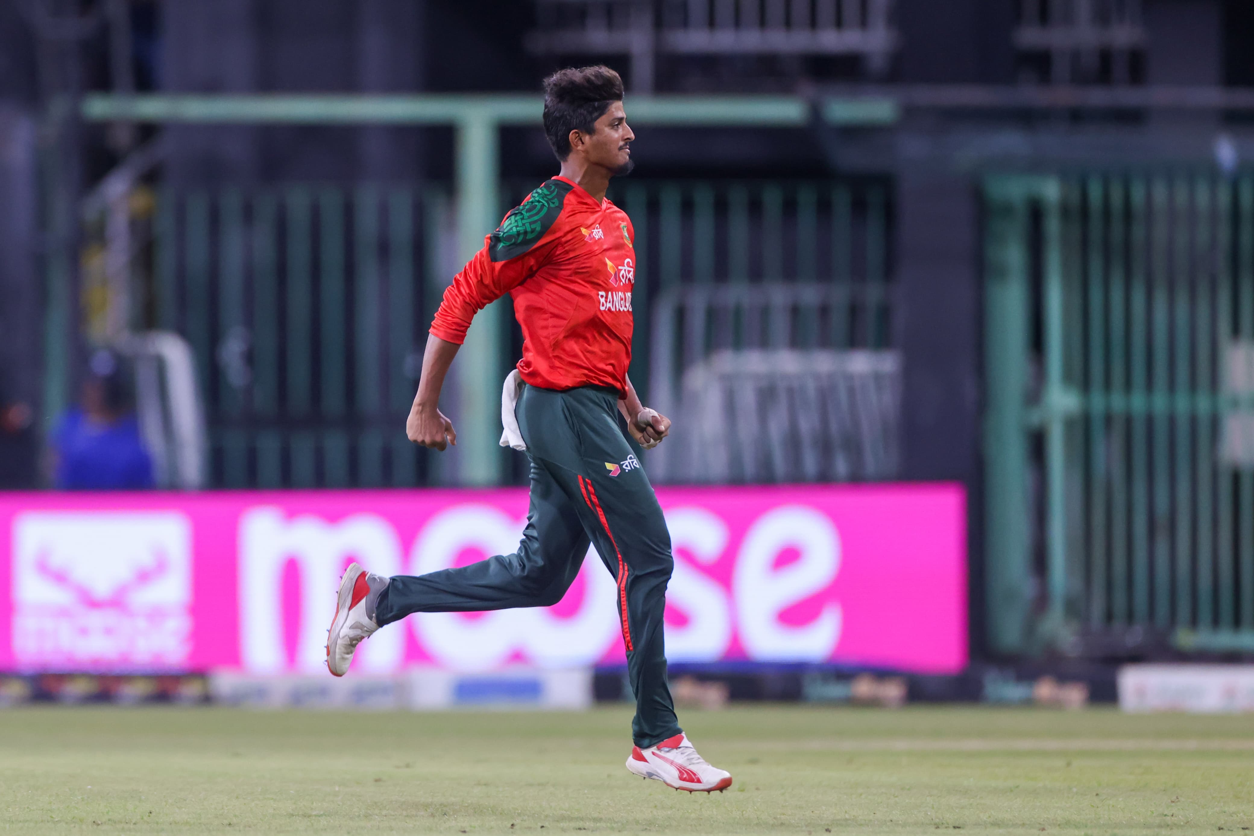Mahedi Hasan makes a heroic return, Cricfrenzy