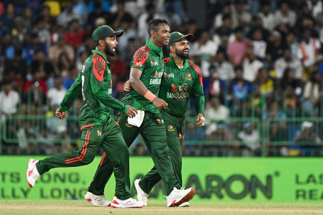 Tanvir Islam celebrates a wicket, Cricfrenzy