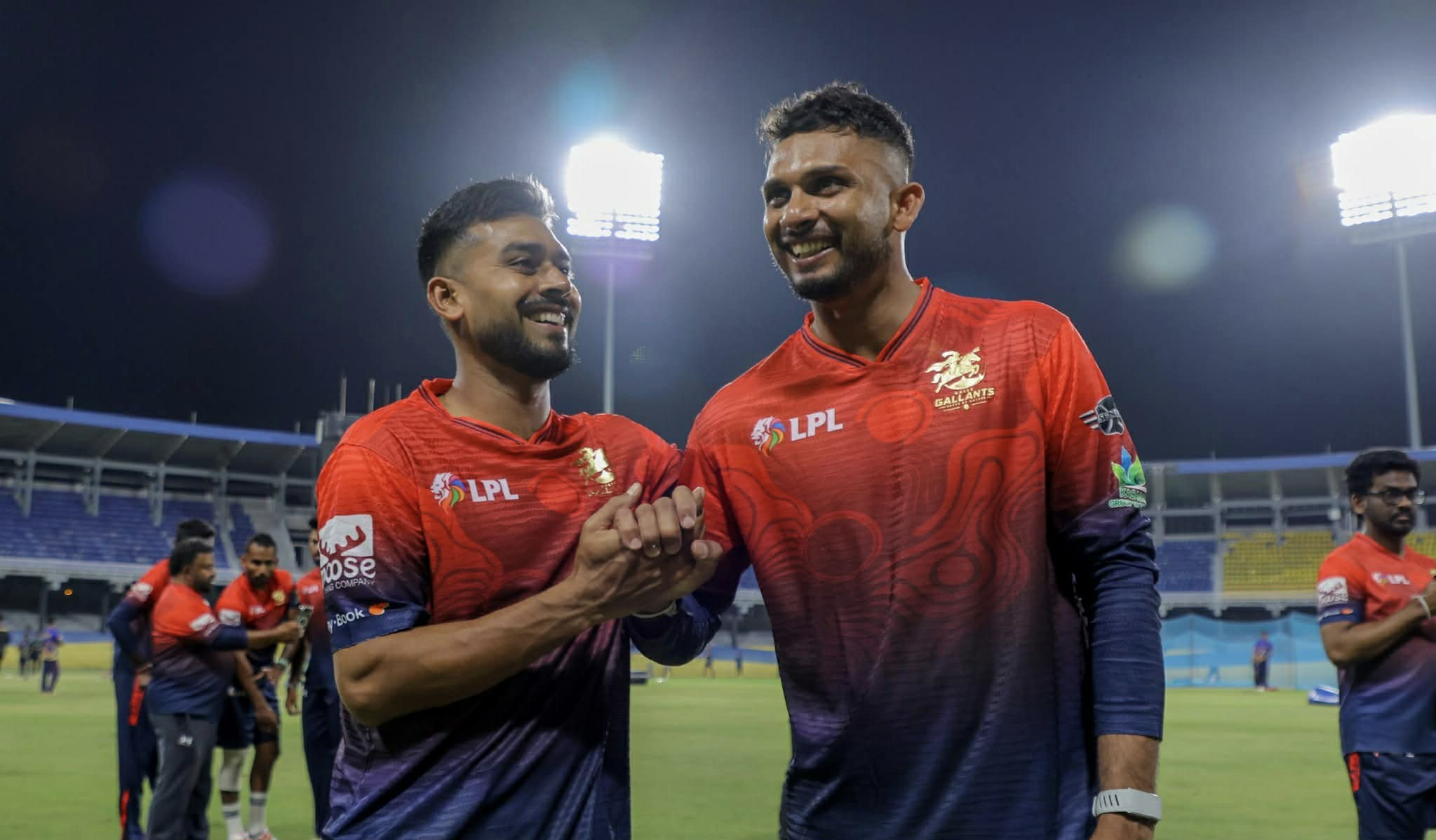ব্যাটে-বলে ব্যর্থ মিরাজ, গলের জয়