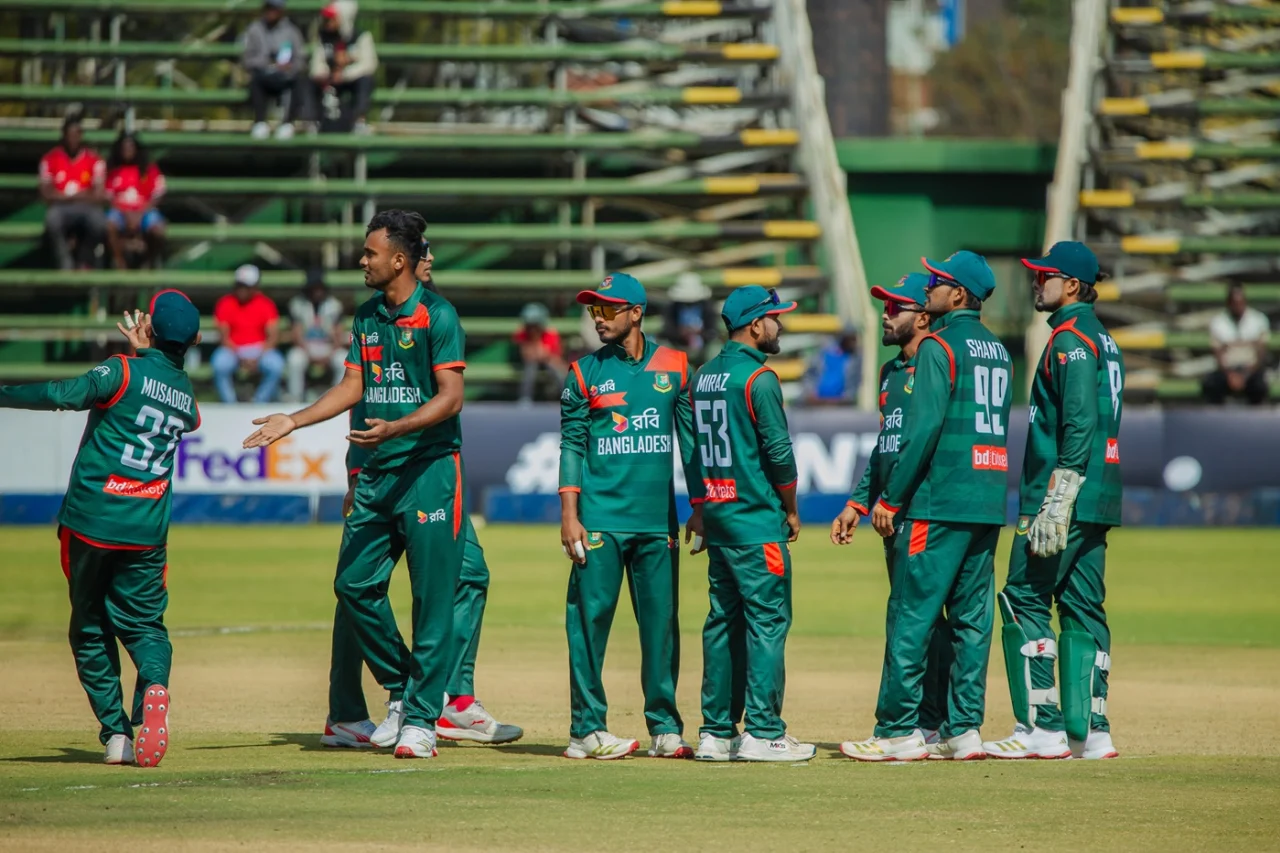 Bangladesh celebrate a wicket