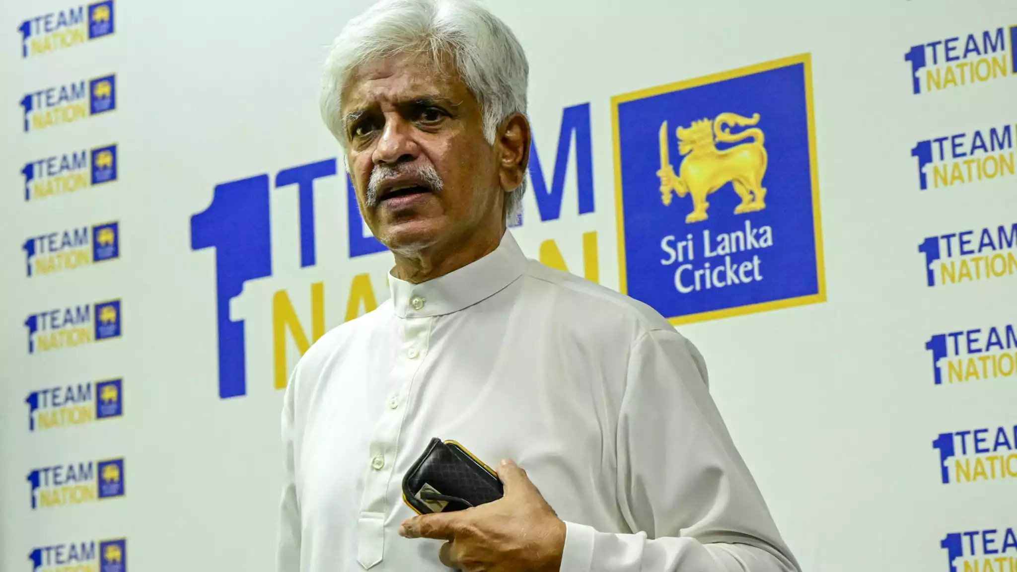 টি-টোয়েন্টি ক্রিকেট প্রতিভা ও দক্ষতা নষ্ট করে দিচ্ছে: রানাতুঙ্গা