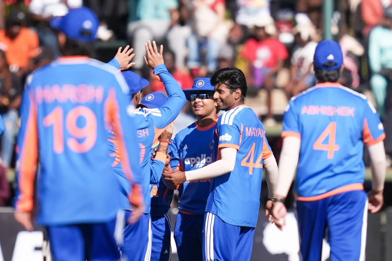 জিম্বাবুয়েকে হোয়াইটওয়াশ করল ভারত