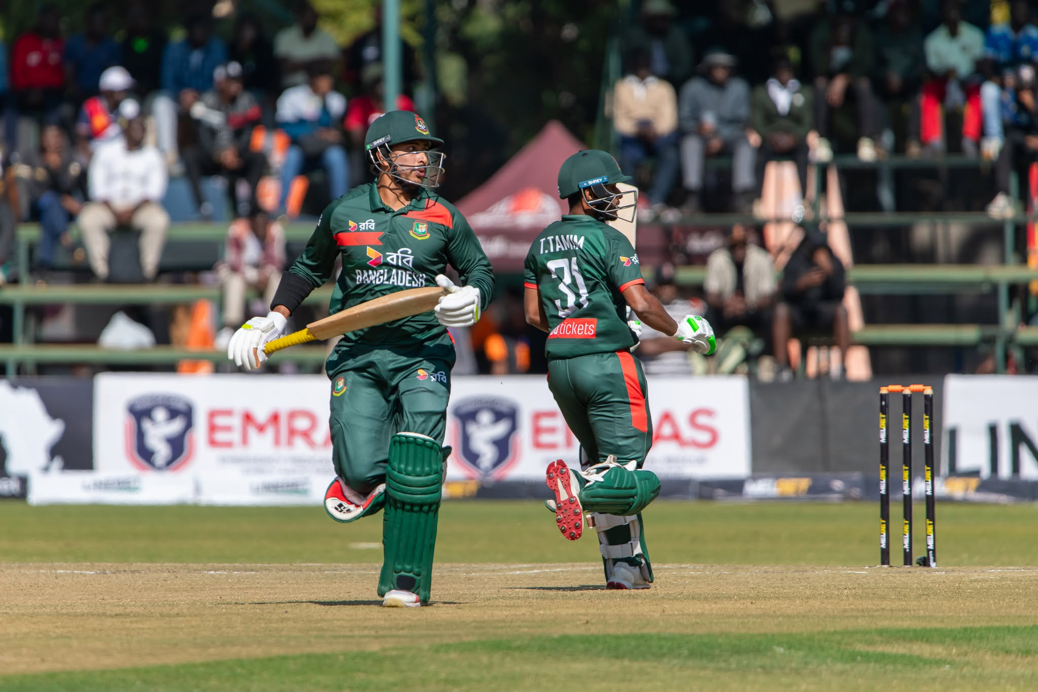Tanzid Hasan Tamim Soumya Sarkar in the middle