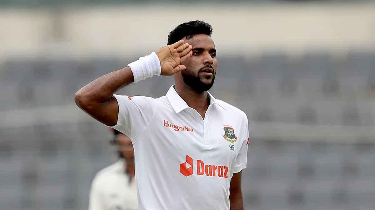 অস্ট্রেলিয়া সফর থেকে নাম সরিয়ে নিলেন ইবাদত